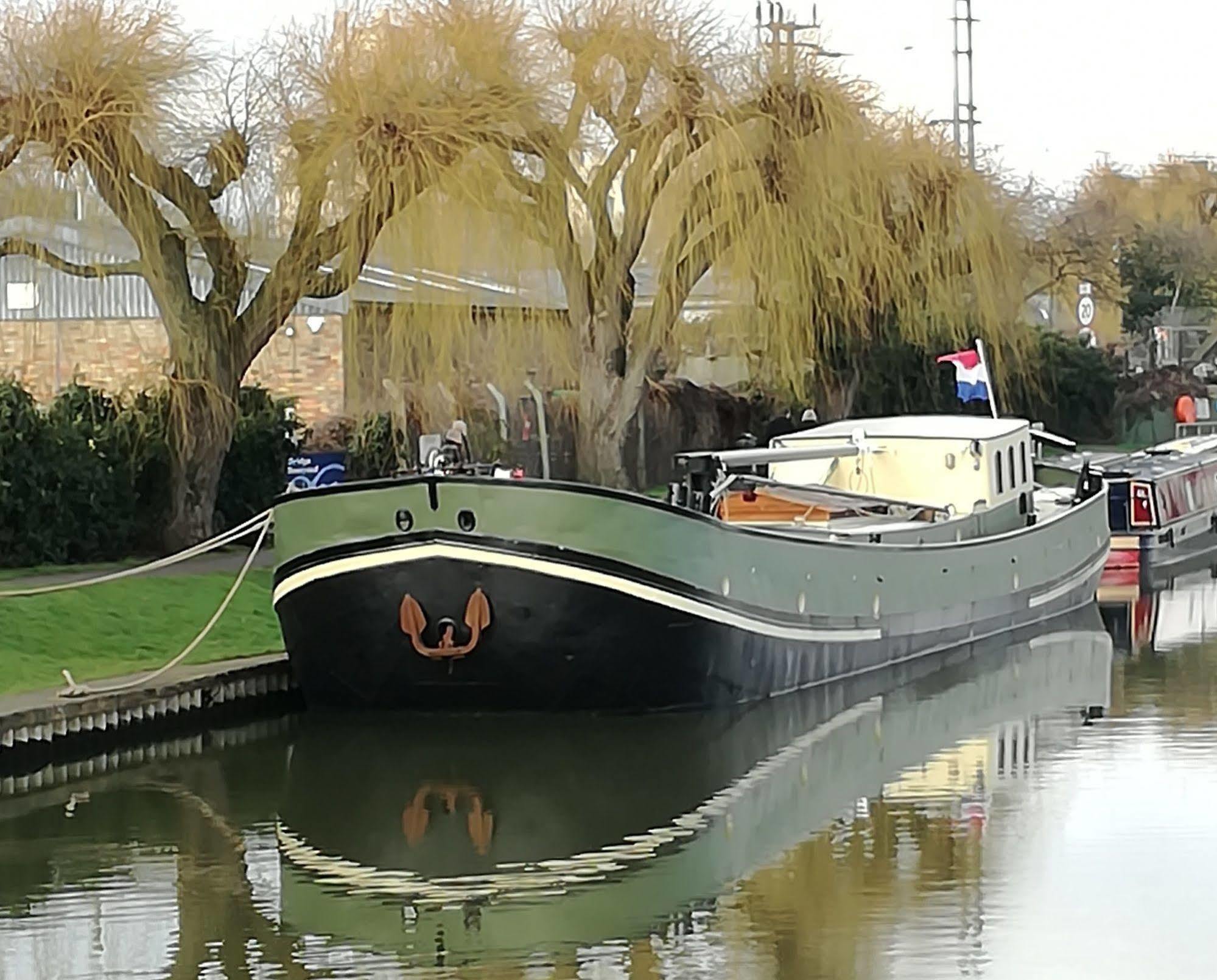 Hotel Barge Waternimf Ели Екстериор снимка