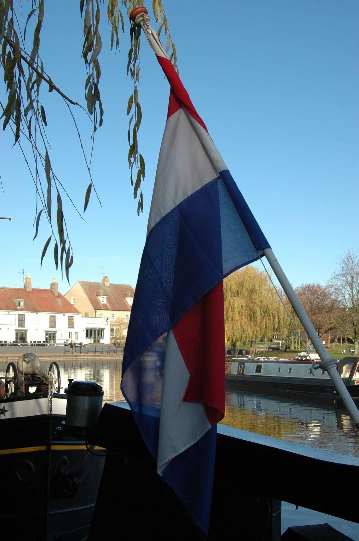 Hotel Barge Waternimf Ели Екстериор снимка